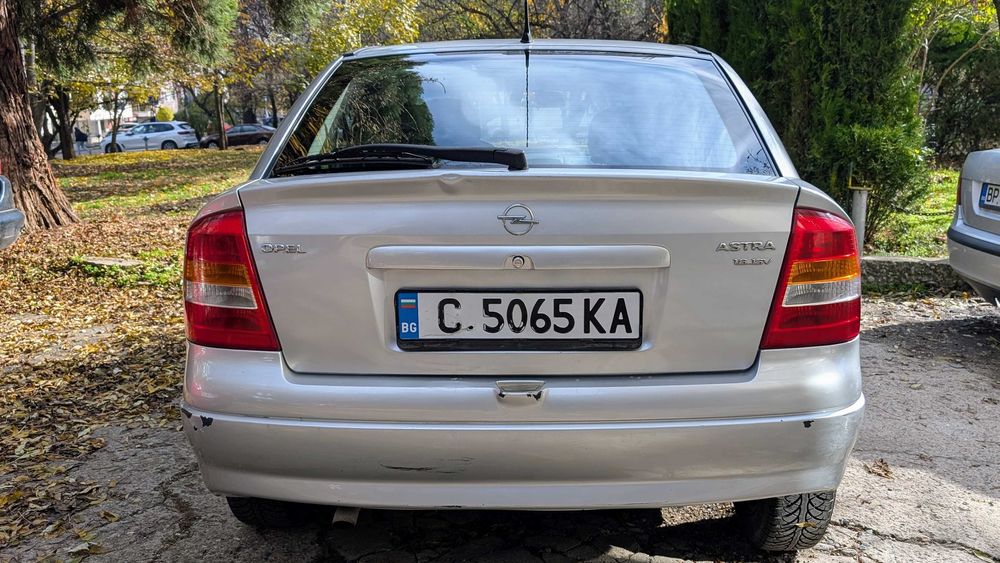 Opel Astra 1.6 16V 2000г