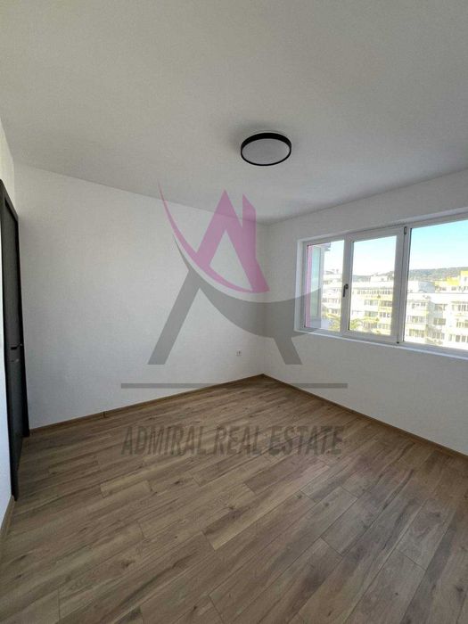 Просторен четиристаен -Левски