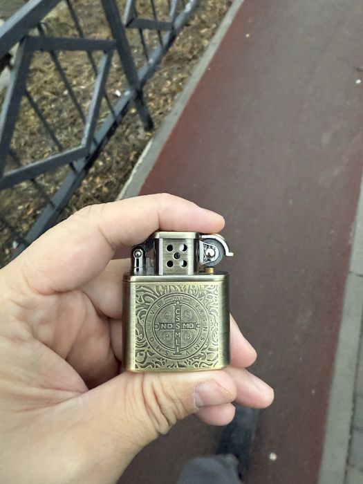 Зажигалка (оригинальная)  в винтажном стиле (начало ХХ века)