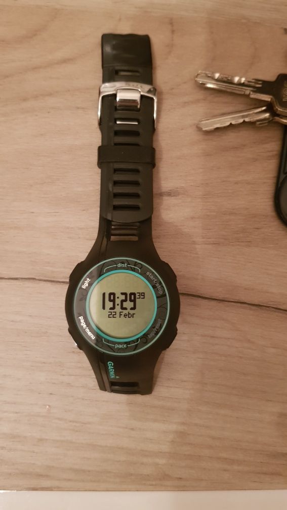 Ceas Garmin forerunner 210w