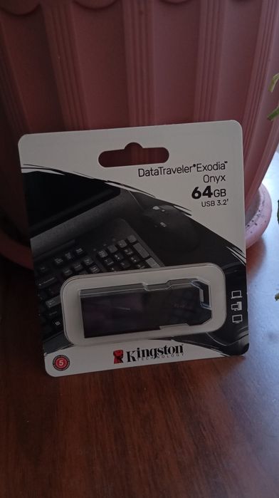 USB Flash карта Kingston 64gb