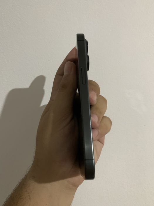 iPhone 15 Pro Black Titanium Baterie100% 128GB ca NOU!