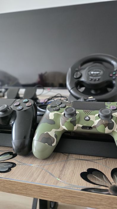 Playstation 4 slim 1T