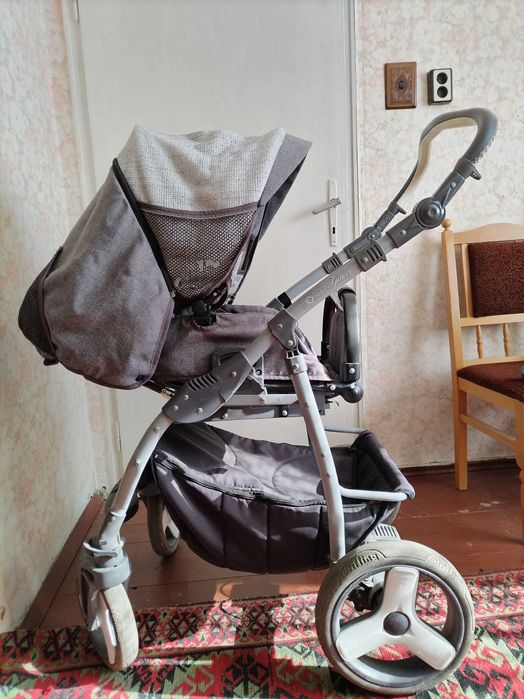 Бебешка количка Galaxy nio с 2 коша