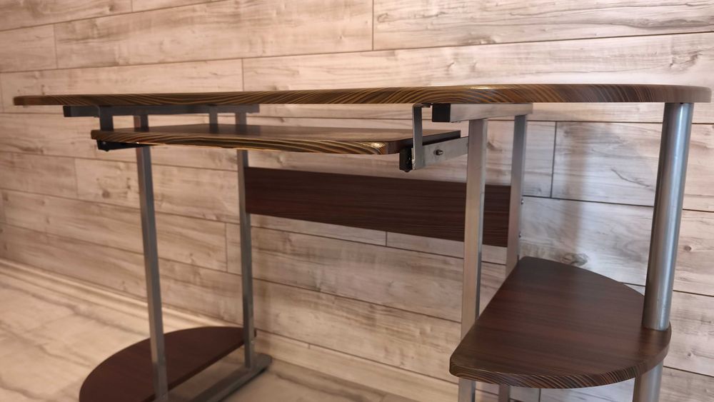 Офис/Ученическо бюро