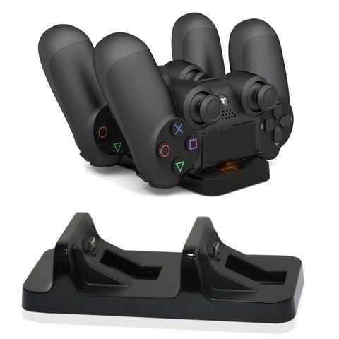 PS4 с дополнительным оборудованием и играми
