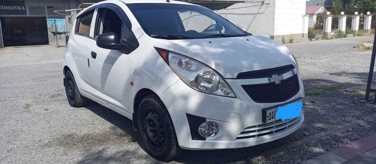 Chevrolet Spark 2012