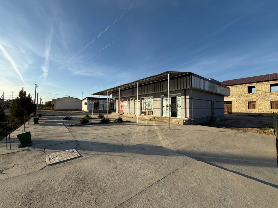 Buxorodan Tayyor Noturar joy sotiladi