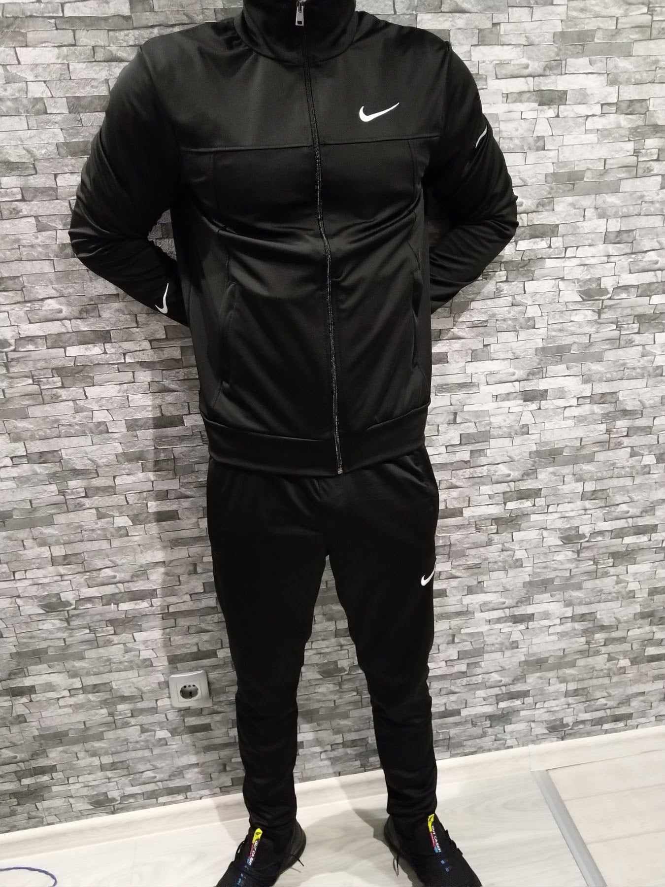 Спортен екип от полиамид