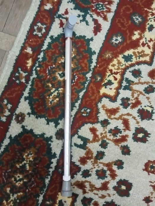 Baston cu reglaj inaltime