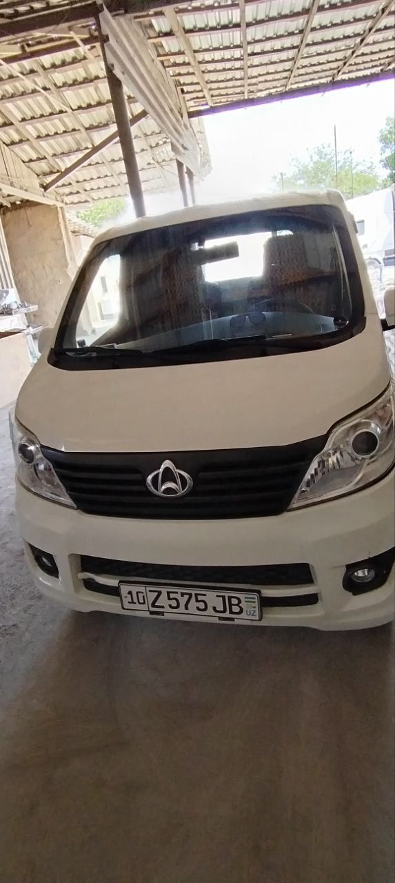 Changan 98 matorli sotiladi.
