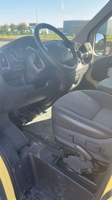 Autoutilitara Peugeot Boxer