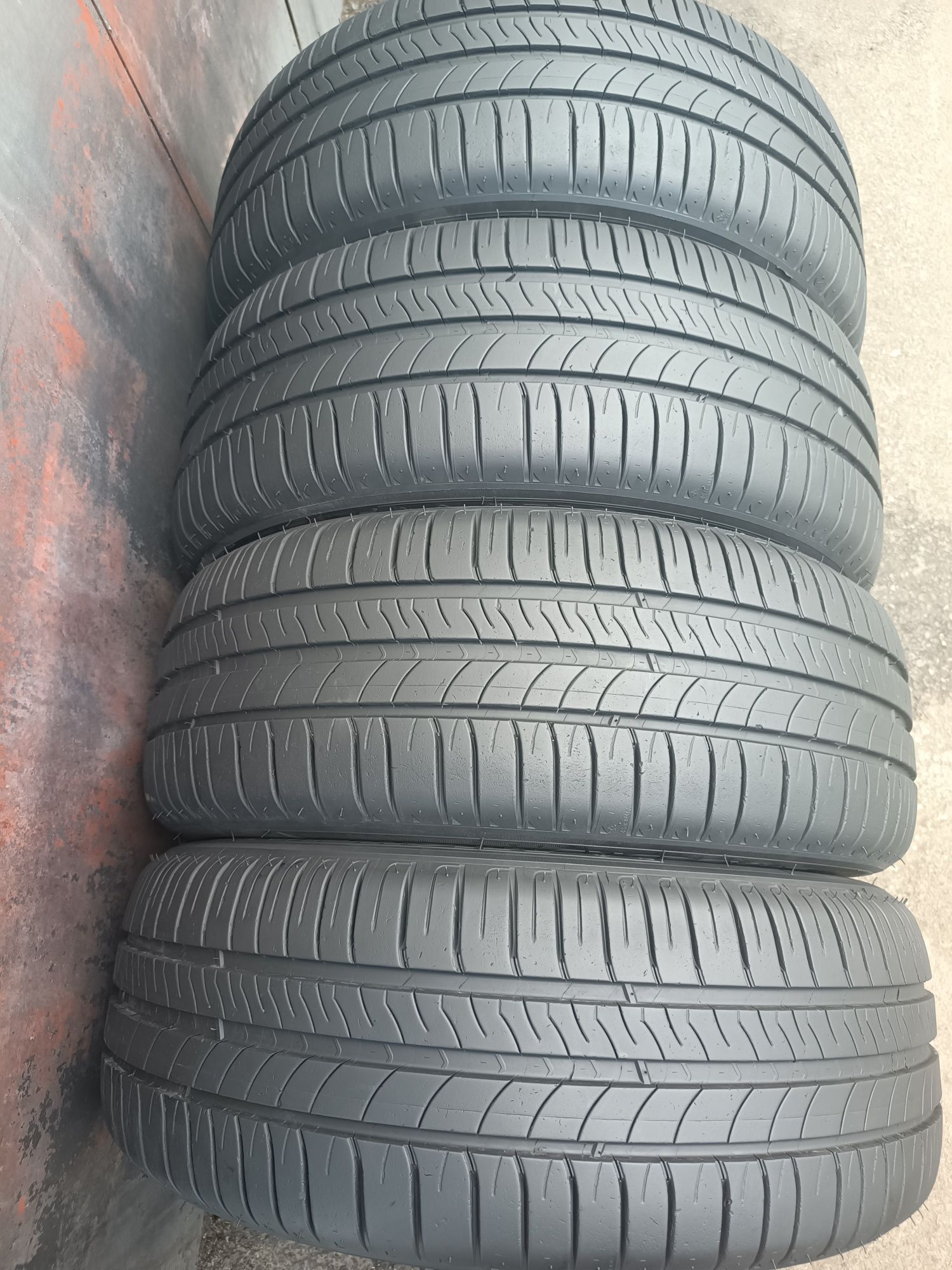 205/55/16 Michelin