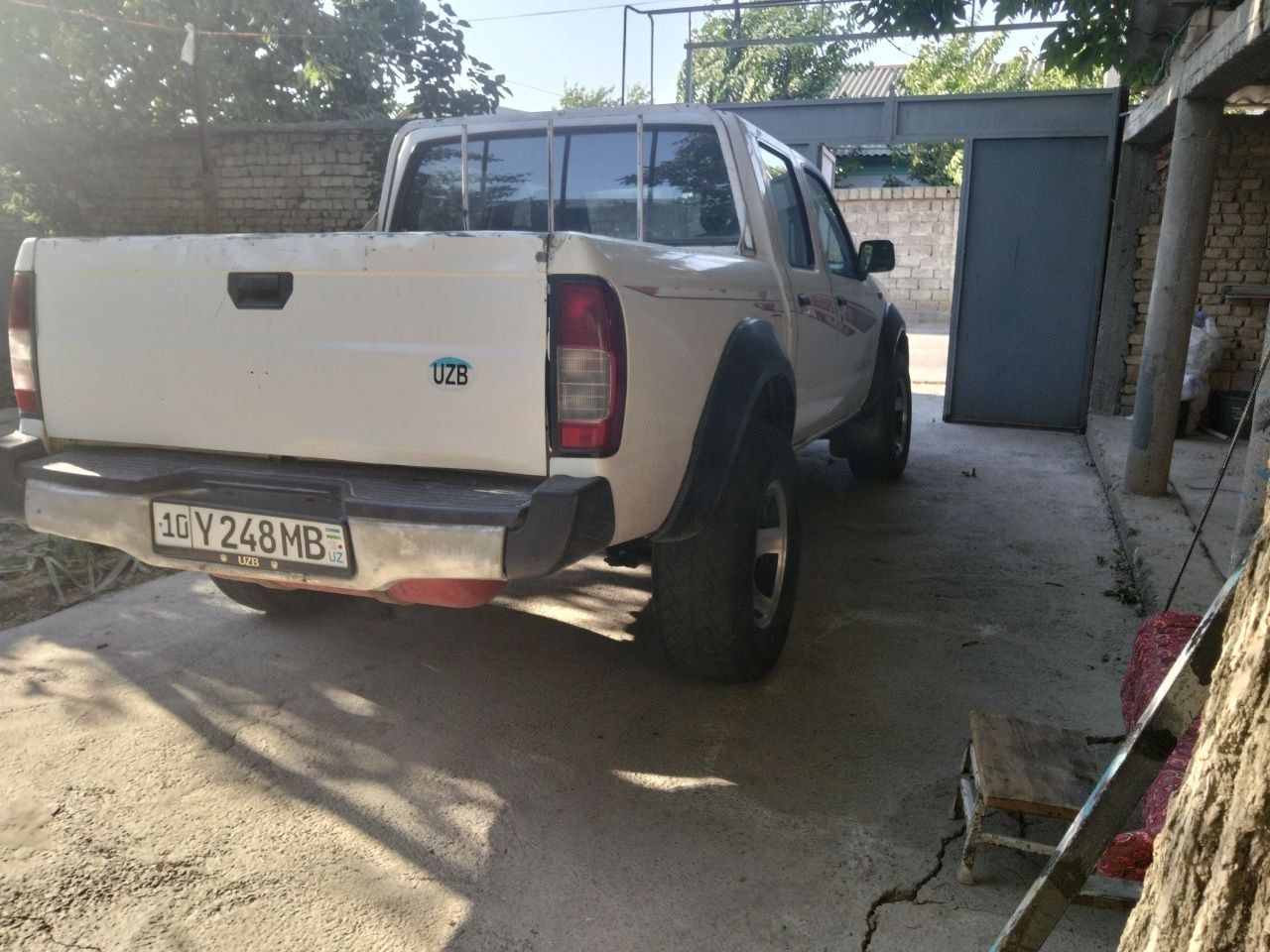 nissan pikap np300