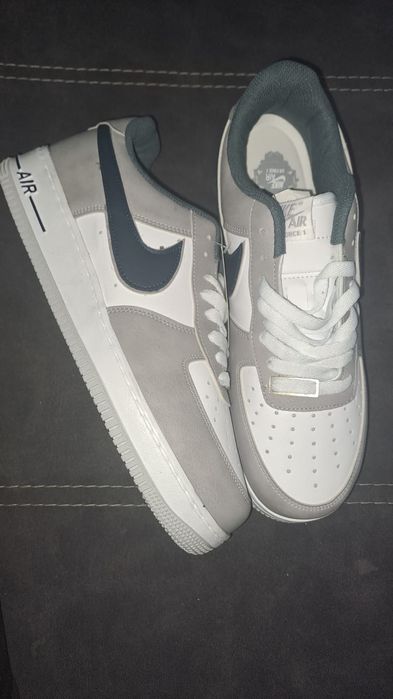 Adidasi Nike Air Force noi