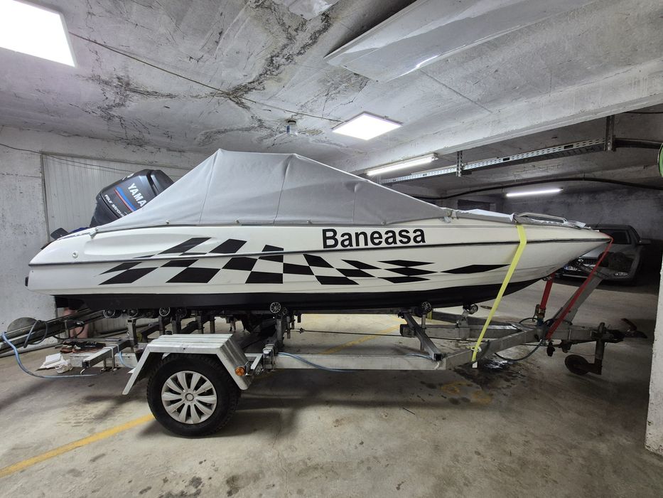 Barca Bayliner Capri 1700 cu motor Yamaha 100CP si peridoc Ellebi 1300