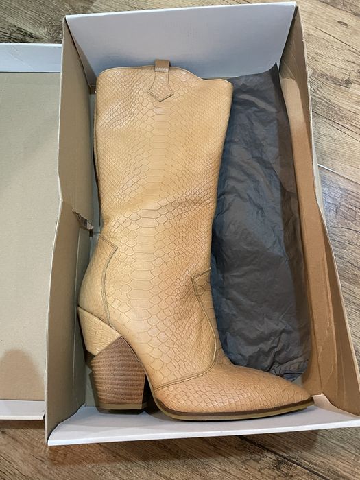 Cizme ciocate din piele