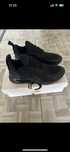 Vand adidasi nike air 270 noi la cutie