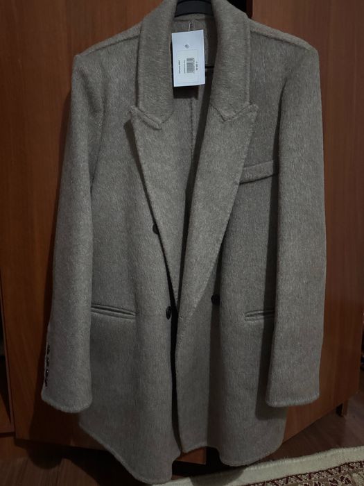 Пальто новый. Размер: one size