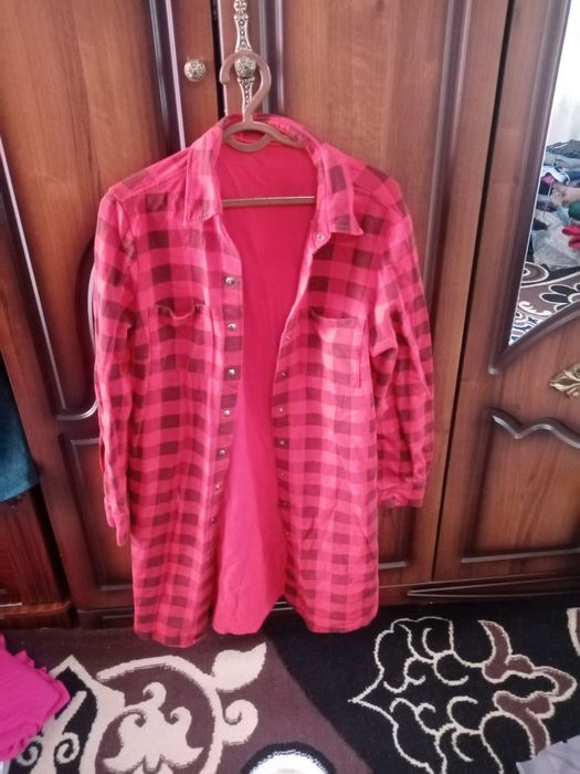 Вещи новые и БУ разные размеры