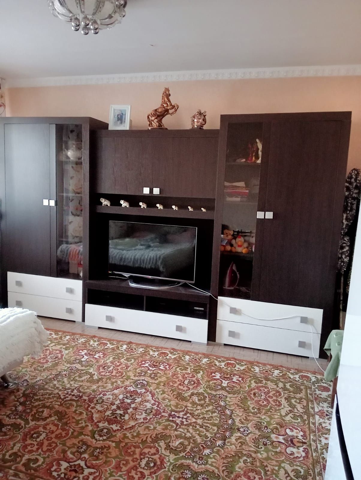 Продам стенку, в хорошем состоянии Б/У