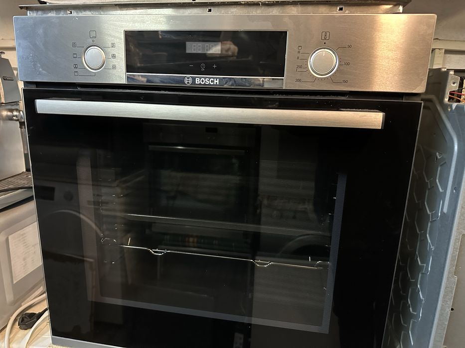 Фурна за вграждане Бош/Bosch