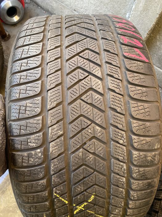 275/35/21 si 315/30/21 Pirelli