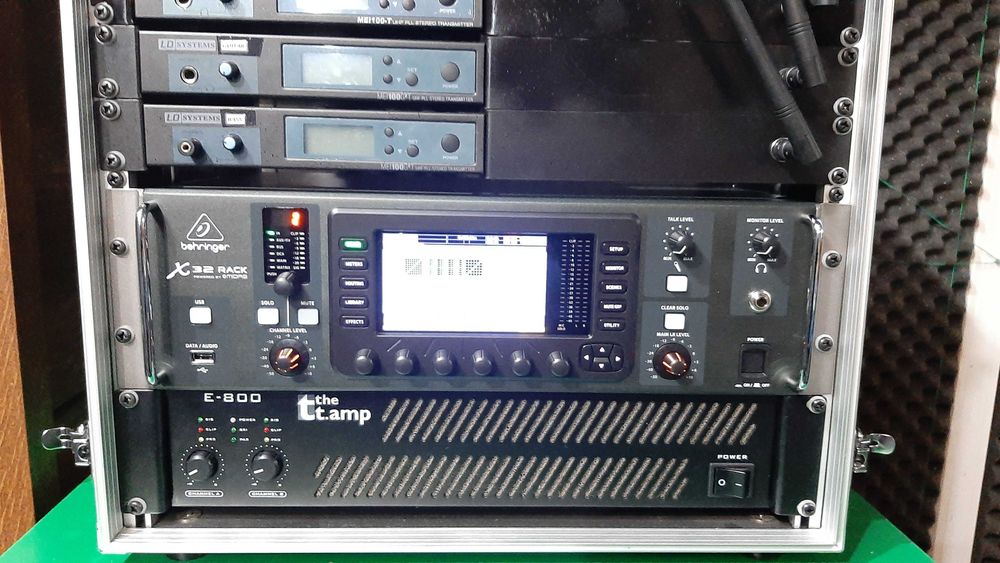 Mixer digital Behringer X32 Rack