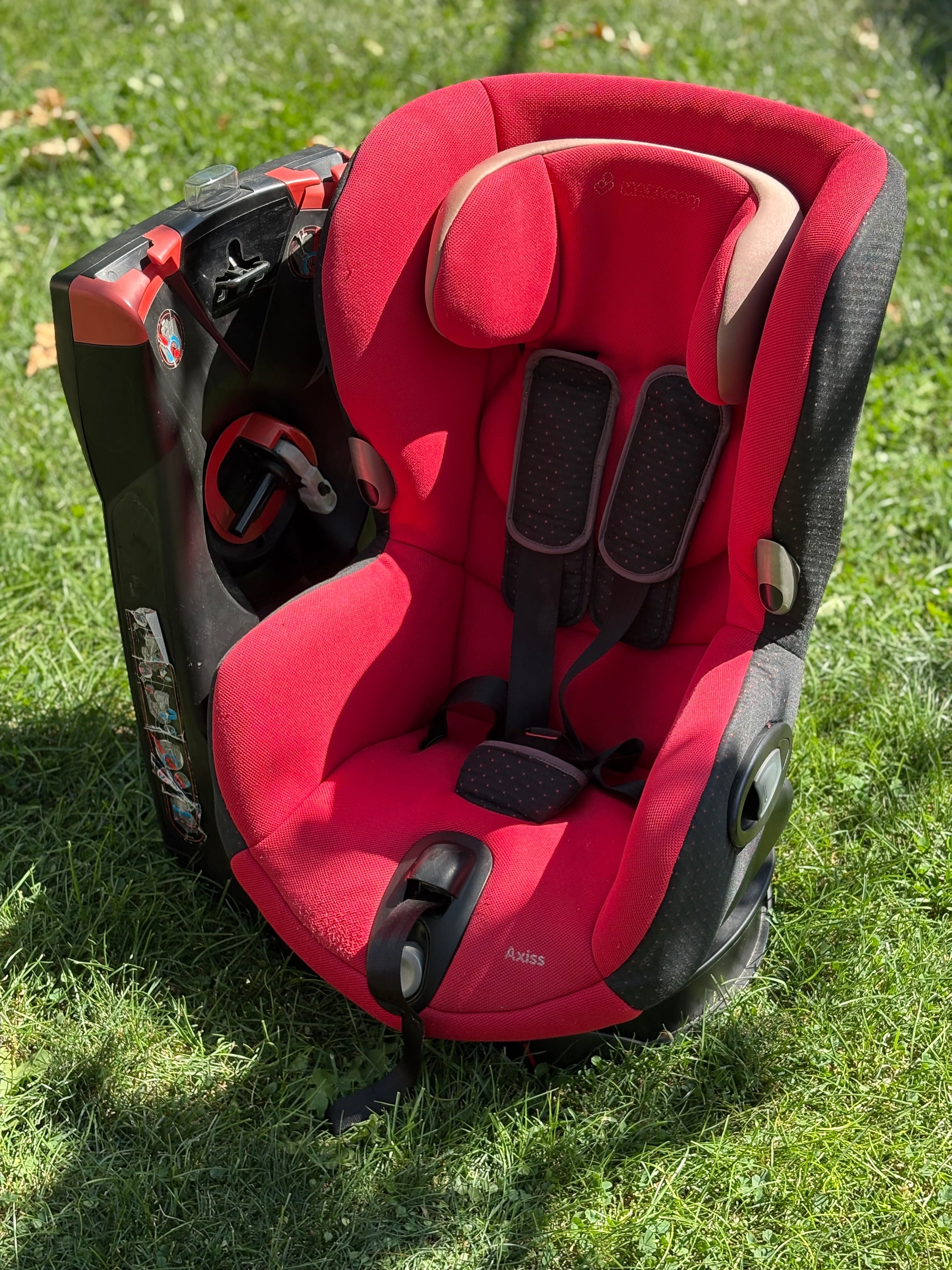 Столче за кола Maxi Cosi Axiss