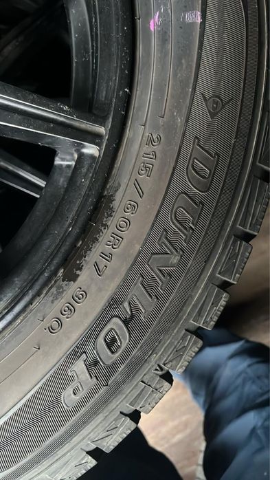 215/60/16 Dunlop зимняя