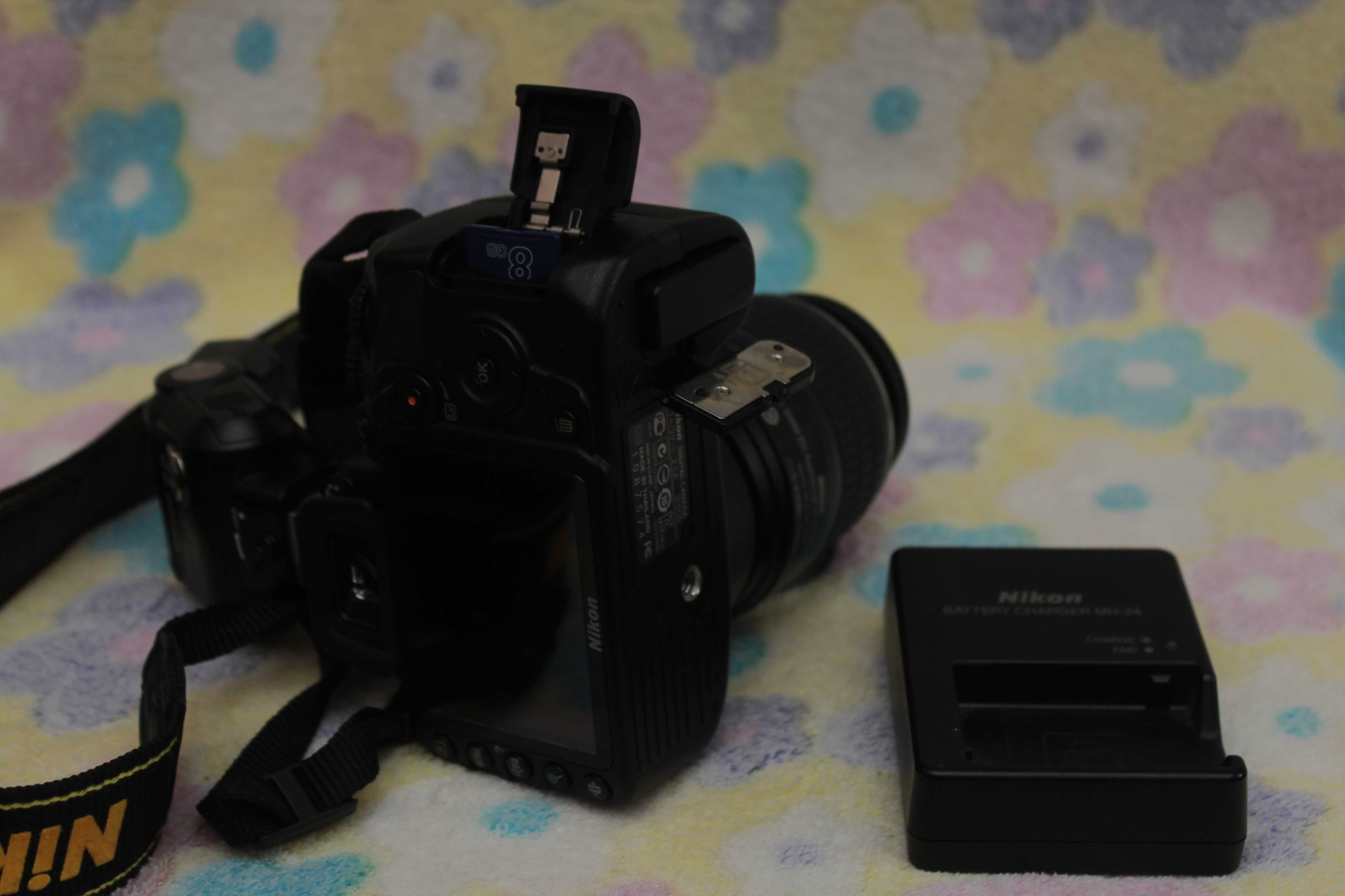 Зарядка и батарейка для фотоаппарата Canon, Nikon enel lp. Оригинал бу