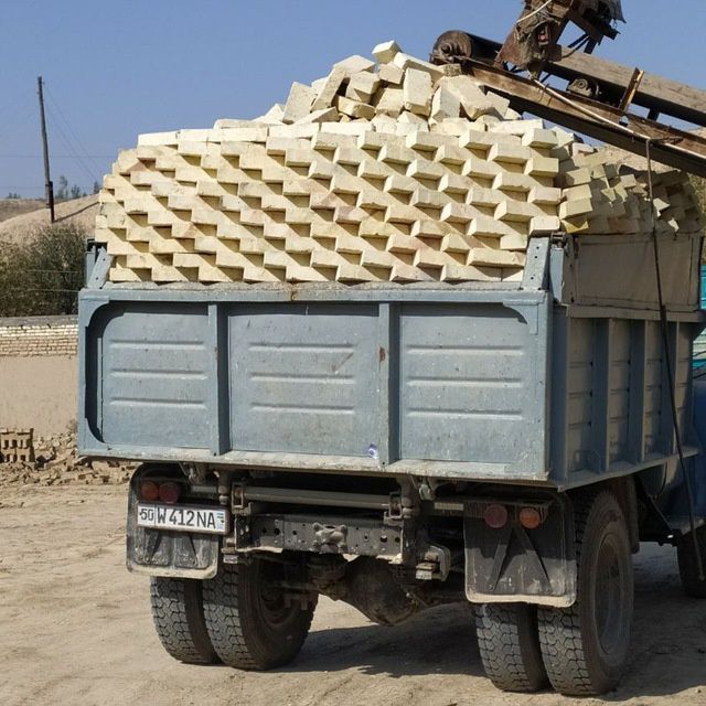 Pishgan gʻisht  hom gʻisht