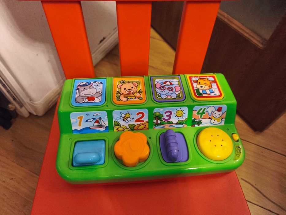 Jucărie pop up,cu sunete