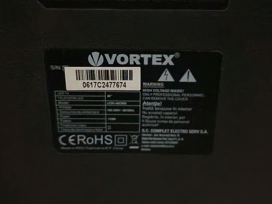 Vand televizor Vortex 122 cm display crapat