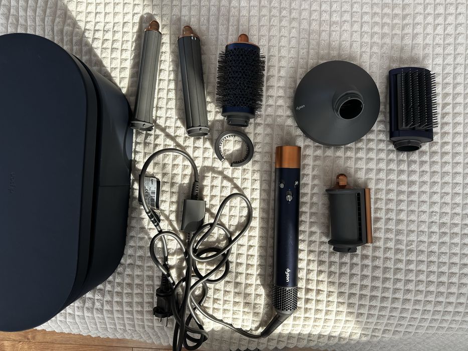 Dyson Airwrap Complete Long (с 15 месеца гаранция)