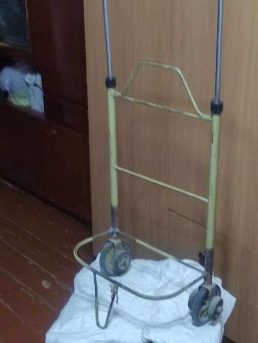 Продается хозяйственная тележка 70тыс.сум