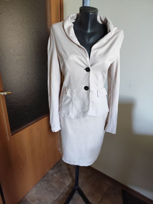 Marc Cain  елегантен костюм