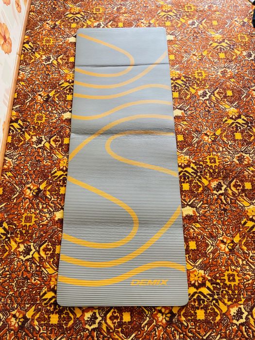 Продается спортивный коврик