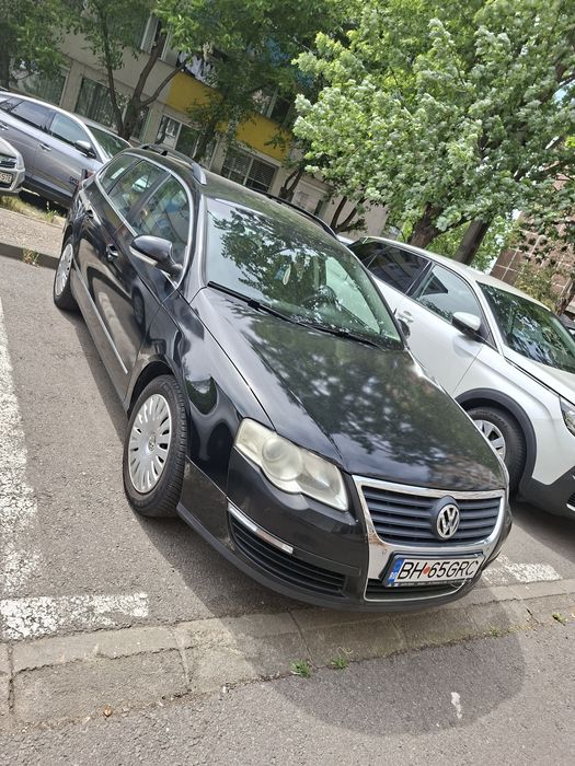 Vând Volkswagen Passat 2009