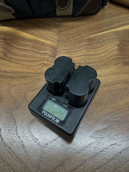 Fujifilm XT 4 ( professional set )