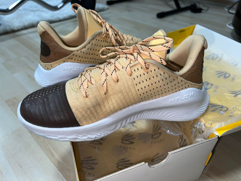 Adidasi sport Under Armour