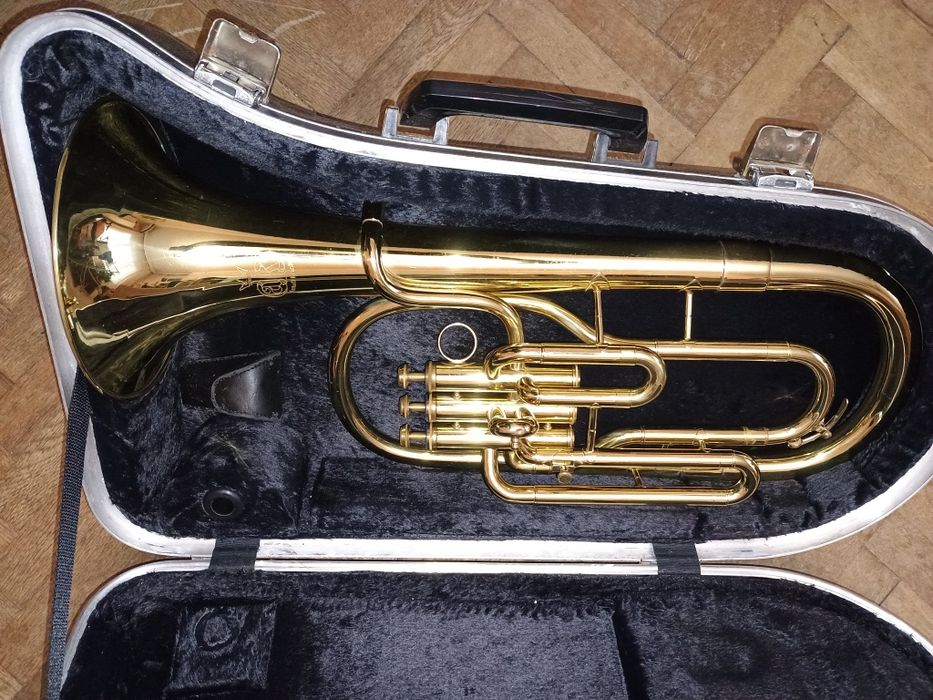 Тенор Басфлигорна  Amati 211, Es строй