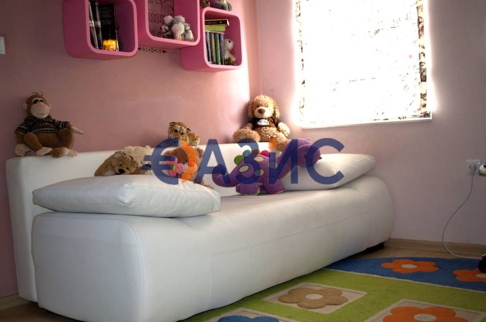 Градска къща в луксозен комплекс "Виктория Хилс" в Поморие, България,