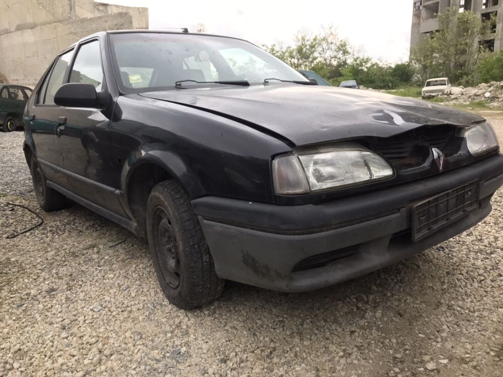 Renault 19 1.7 1992 На Части