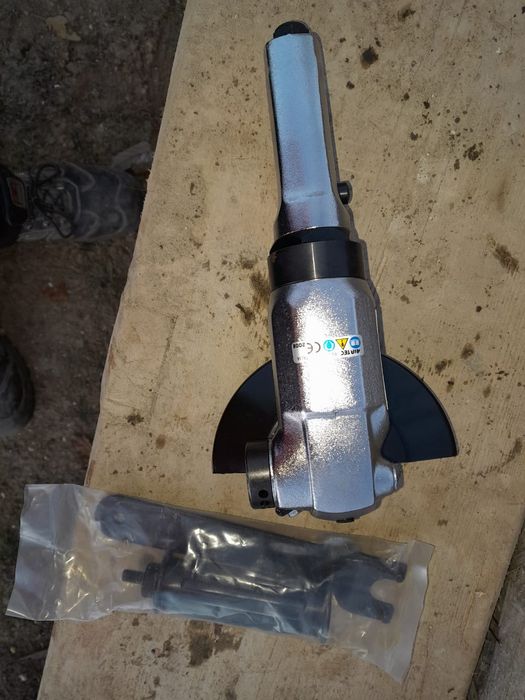 Продается пенвмо болгарка