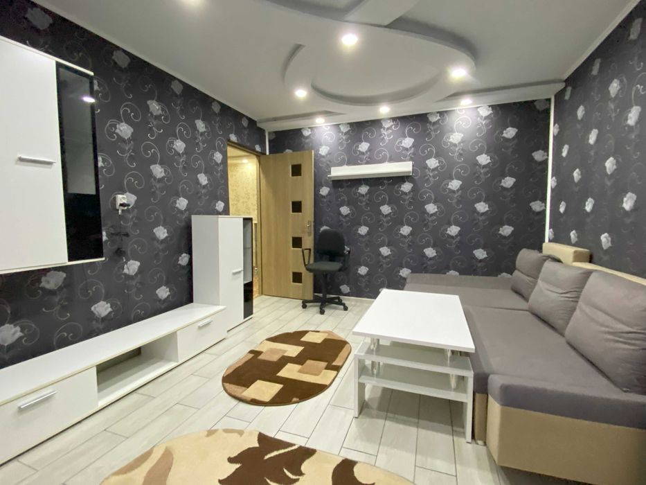 Inchiriez ap 2 camere- Dancu- 400 euro