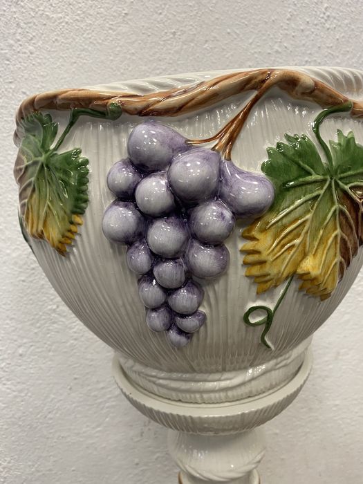 Италианска колона и кашпа майолика