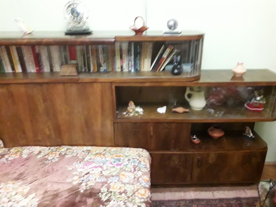 Диван от естествен орех