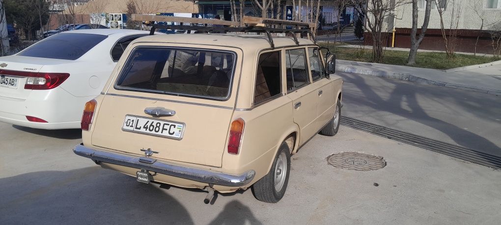 Vaz 21.  Jiguli 02. zo'r holatta