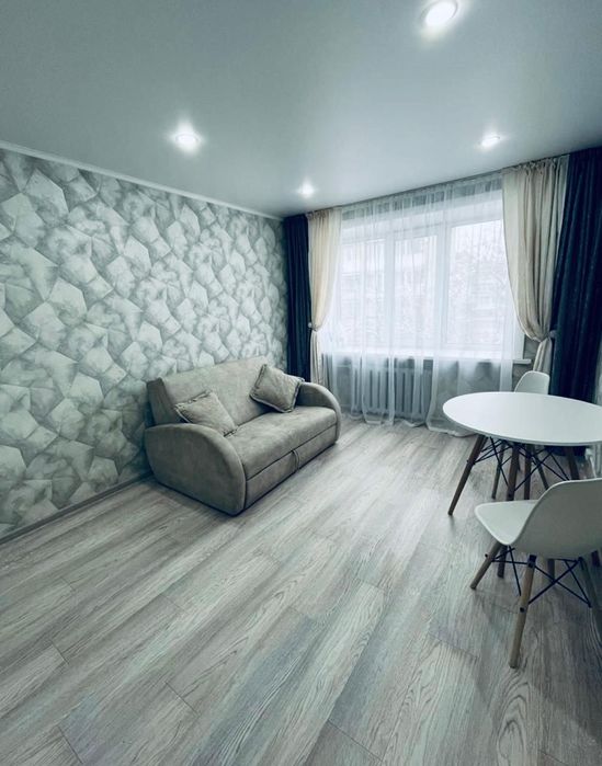 Продам комнату в общежитии с мебелью